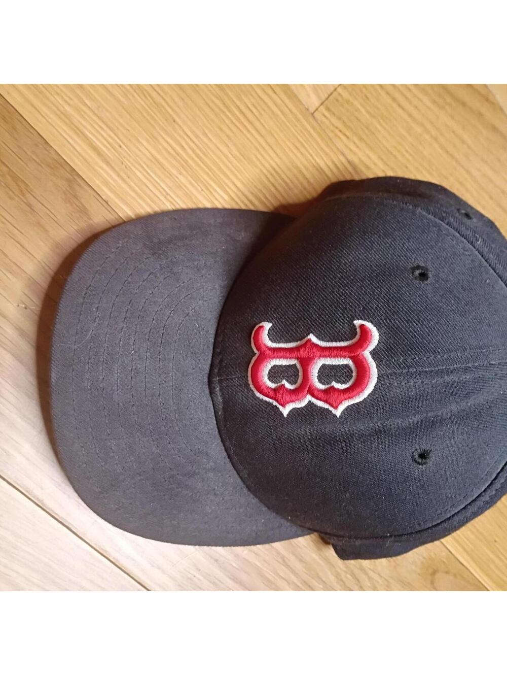 New Era Men's Black and Grey Hat